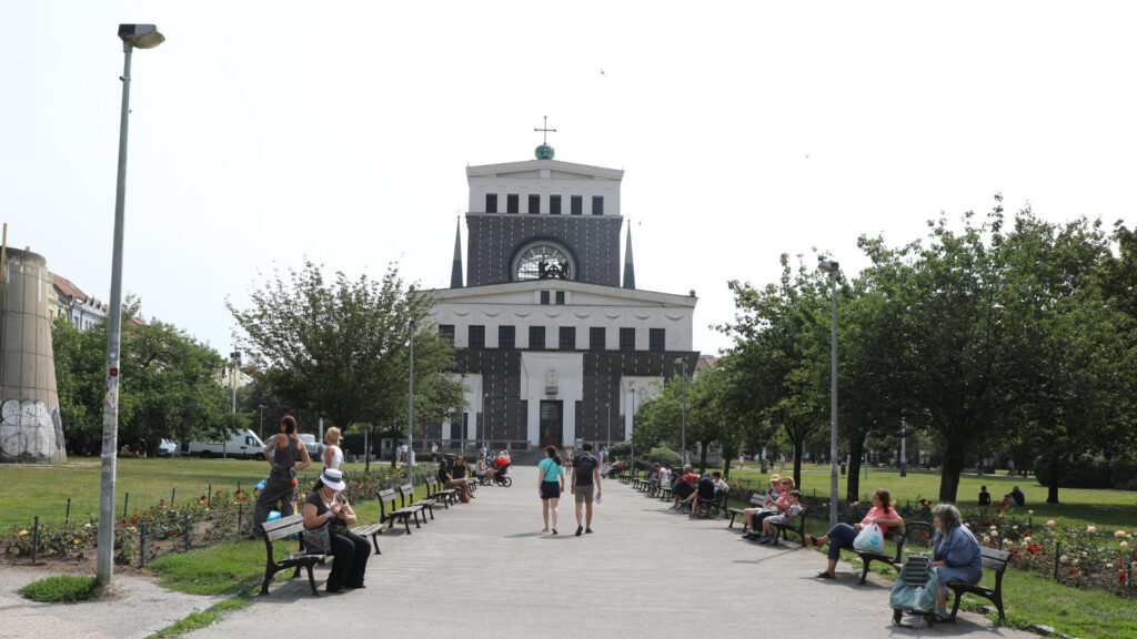 Iglesia del Sagrado Corazón del Señor en el barrio de Vinohrady
