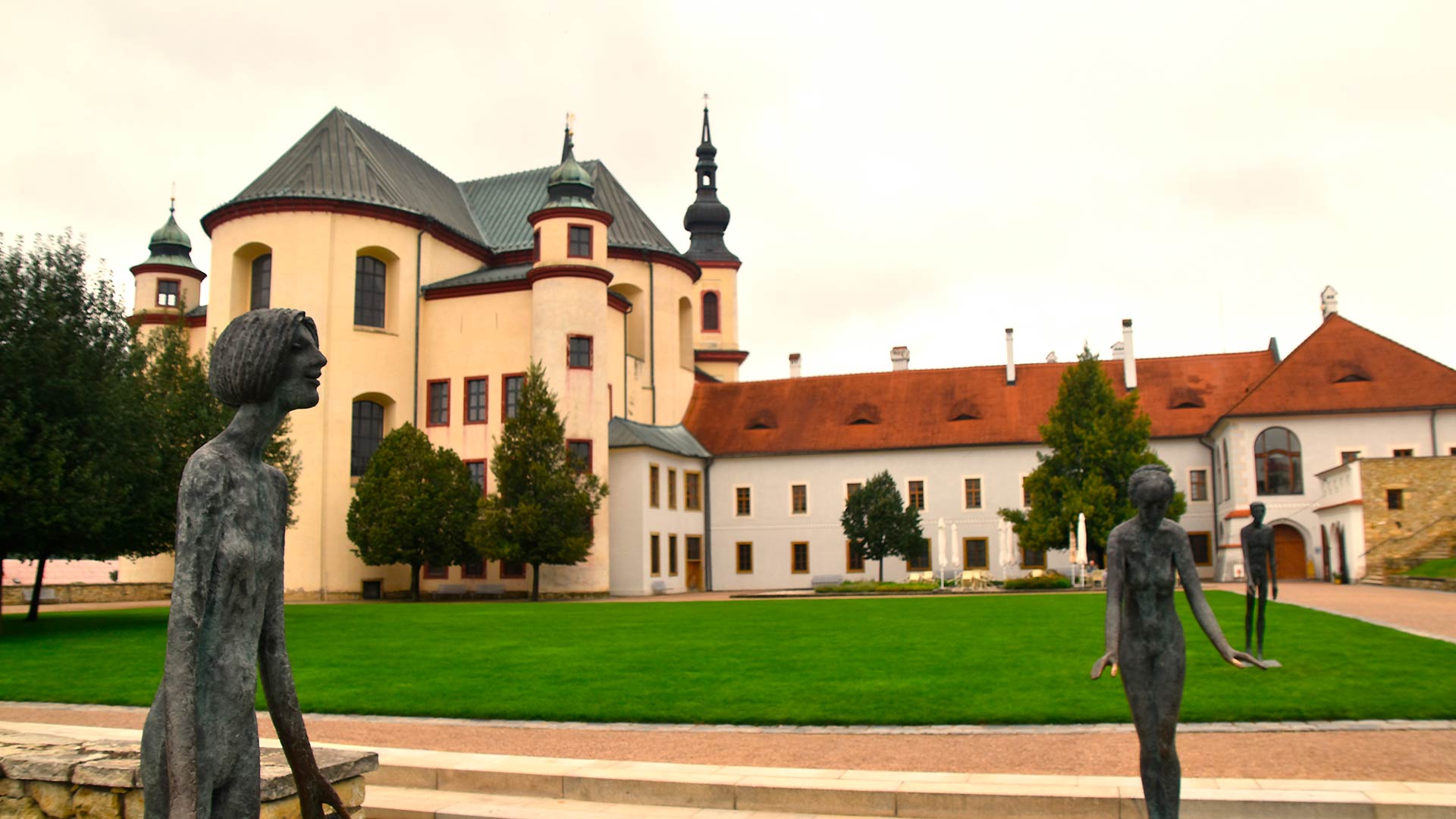 Jardines convento de Litomysl