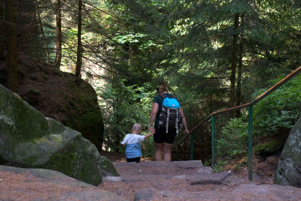 Paseo por las Rocas de Prachov